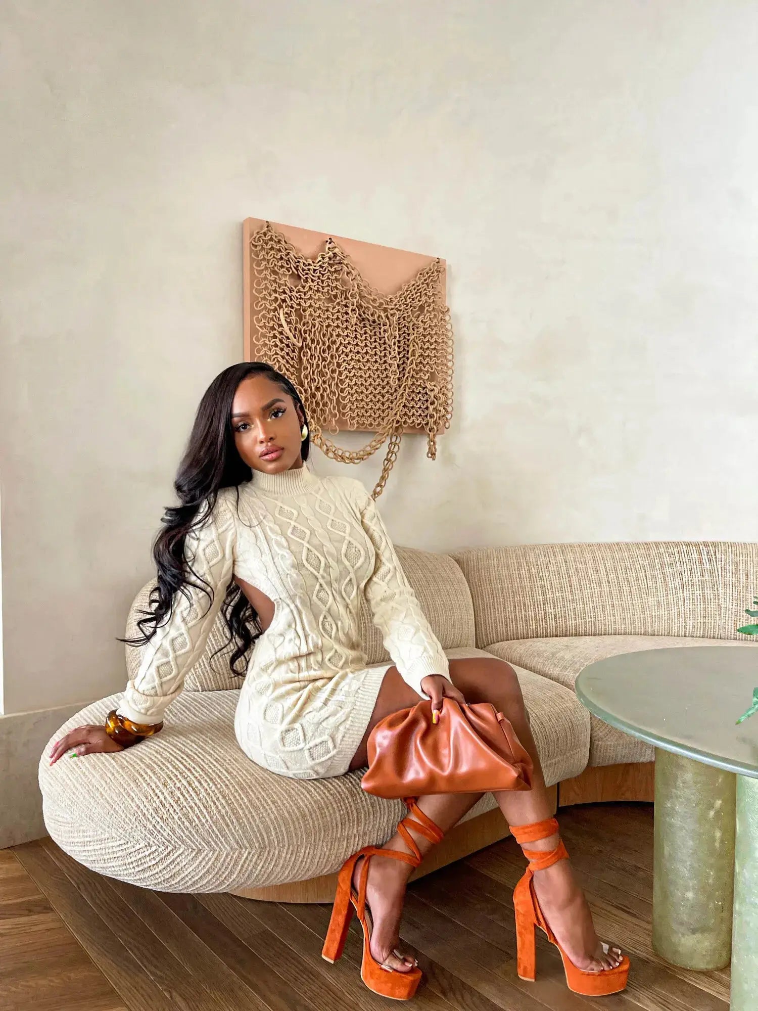 Tapeins VS Clipins What’s Best? True Glory Hair